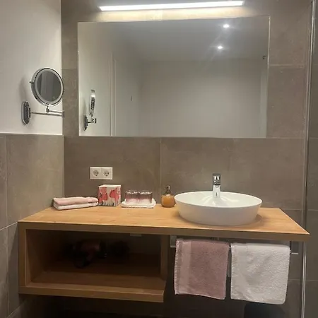Apartment Ott